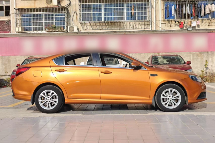 名爵 MG6 2014款 掀背 1.8L 自动驾值版车身外观6003