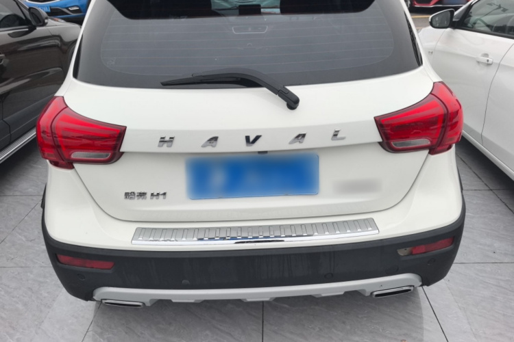 哈弗H1 2015款 1.5L AMT尊贵型车身外观6004