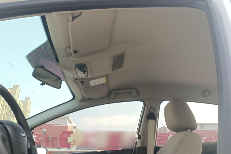 福特 嘉年华 2013款 三厢 1.5L 自动时尚型中控内饰22