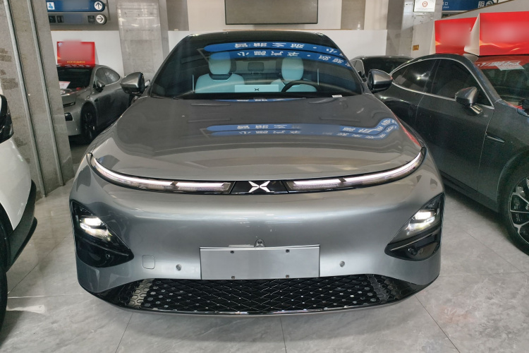 小鹏G6 2023款 700 四驱性能 Max车身外观2