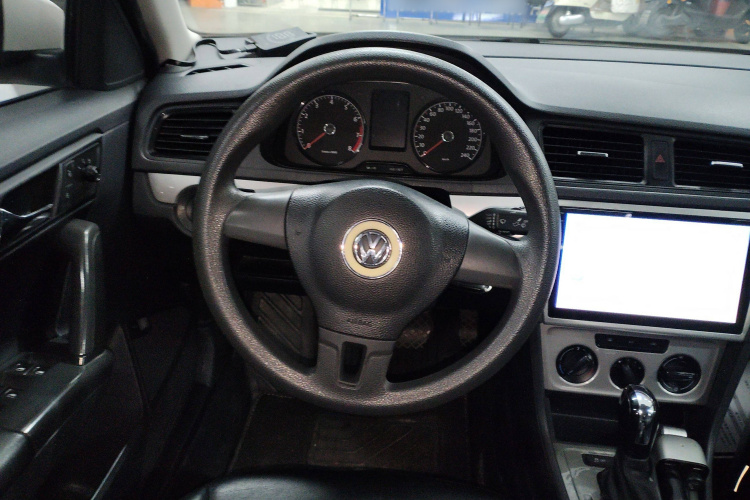 大众 朗逸 2013款 改款经典 1.6L 自动风尚版局部细节13