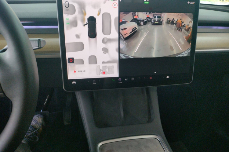 特斯拉 Model Y 2022款 改款 后轮驱动版局部细节16