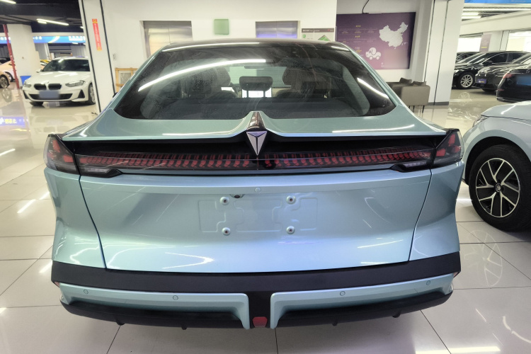 深蓝汽车 深蓝SL03 2022款 515纯电版车身外观6