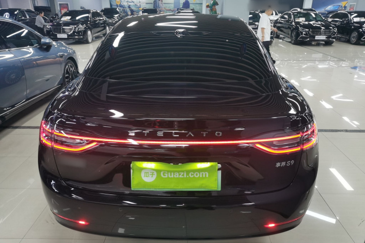 鸿蒙智行 享界S9 2025款 增程 Ultra车身外观6004