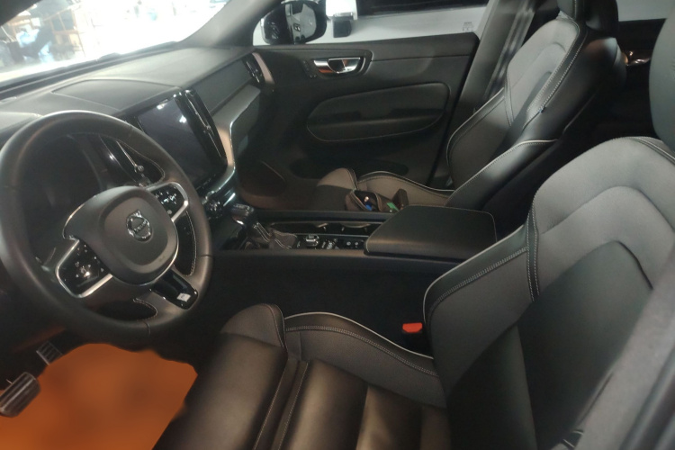 沃尔沃XC60 2020款 T5 四驱智远运动版局部细节19