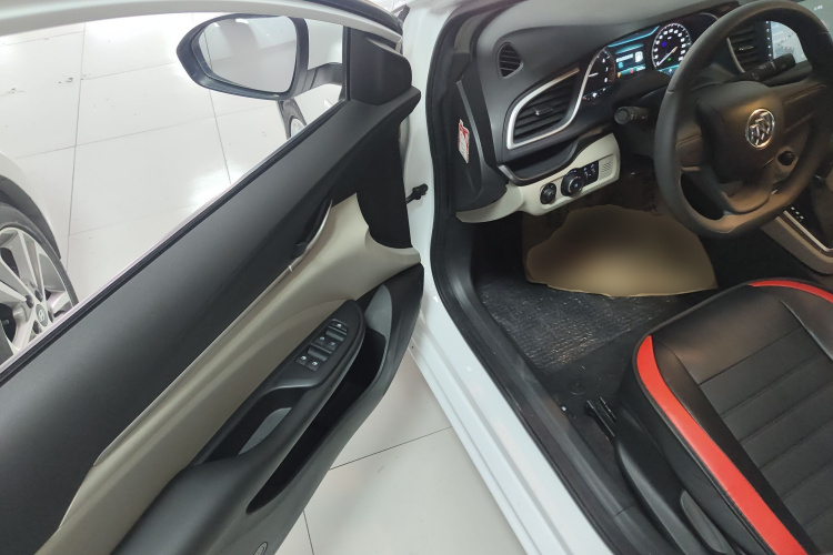 别克 英朗 2021款 改款 典范 1.5L 自动进取型中控内饰20