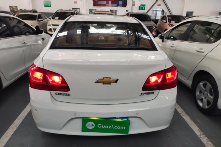 雪佛兰 科鲁兹 2015款 1.5L 经典 SE AT车身外观6