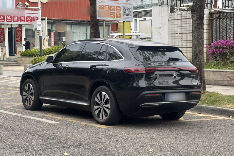 奔驰EQC 2022款 EQC 350 4MATIC车身外观6004