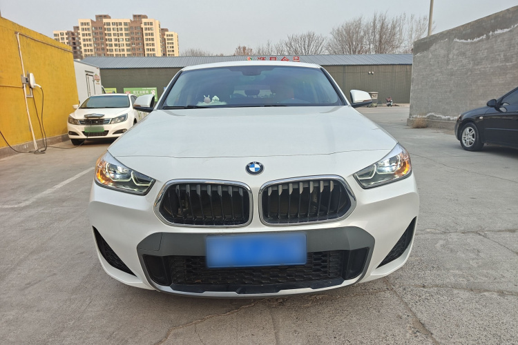 宝马X2 2020款 sDrive20i M越野套装车身外观6001