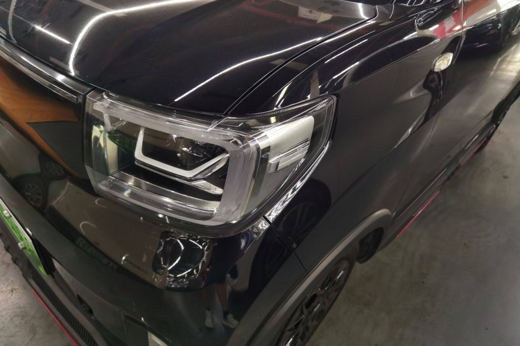 五菱汽车 宏光MINIEV 2022款 GAMEBOY 200km 玩咖款 磷酸铁锂局部细节36