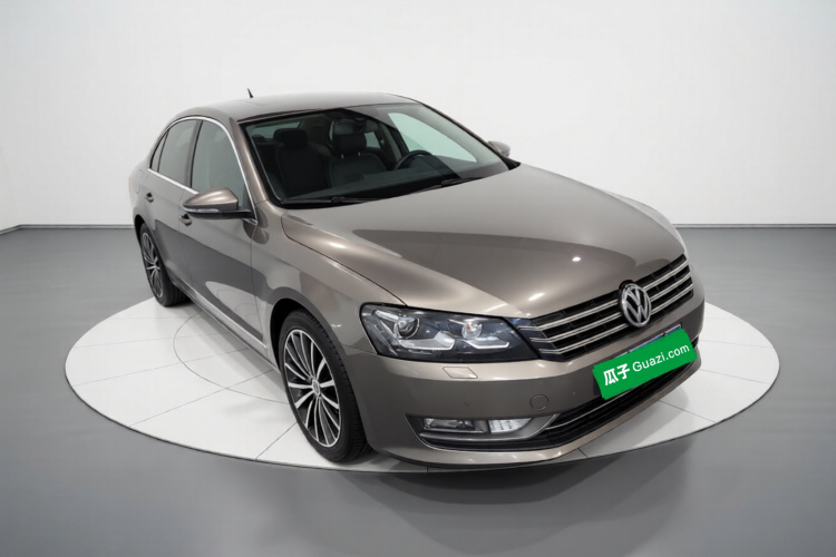 大众 帕萨特 2013款 2.0TSI DSG至尊版车身外观3