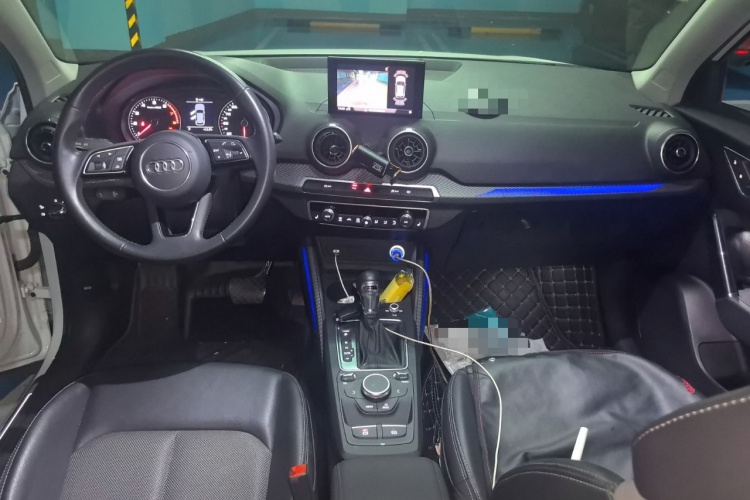 奥迪Q2L 2021款 35 TFSI 时尚动感型中控内饰12