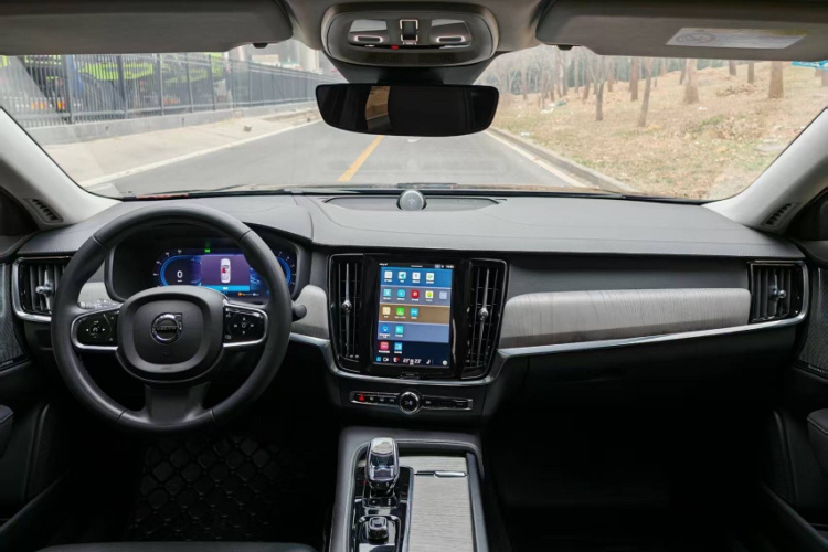 沃尔沃S90 2024款 B5 智雅豪华版中控内饰7003