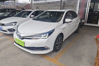丰田 卡罗拉 2017款 改款双擎 1.8L E-CVT精英版