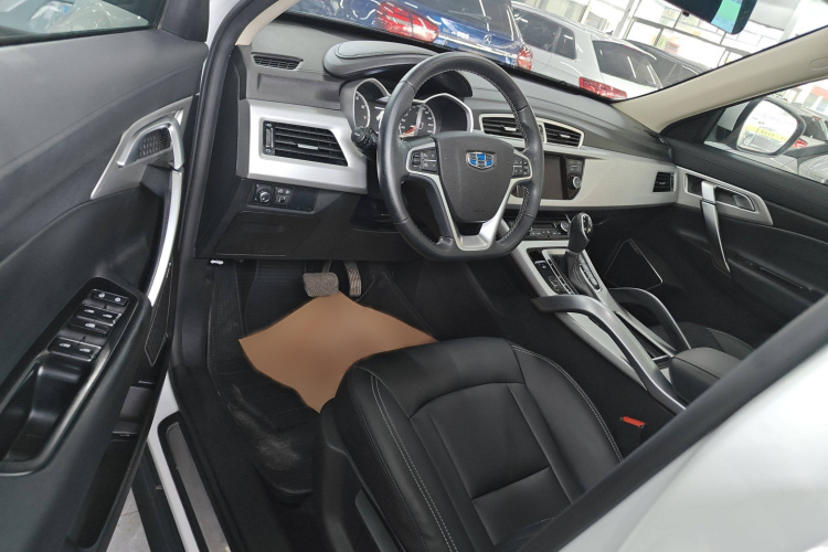 吉利汽车 博越 2016款 1.8TD 自动智尚型中控内饰7002