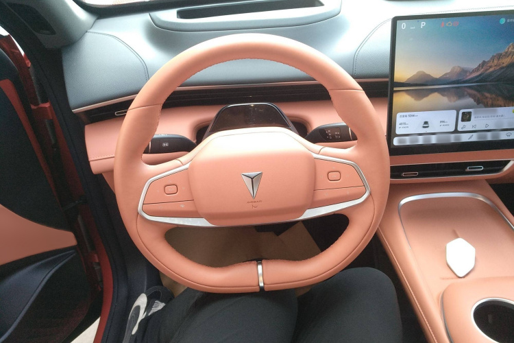 深蓝汽车 深蓝S07 2024款 215Max 乾崑智驾ADS SE增程版局部细节13