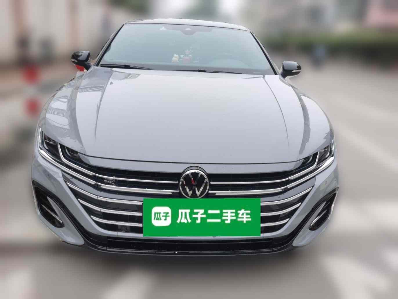 一汽-大众CC 2024款 380TSI 夺目版(1)