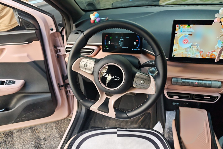 比亚迪 海鸥 2025款 305km 自由版中控内饰13