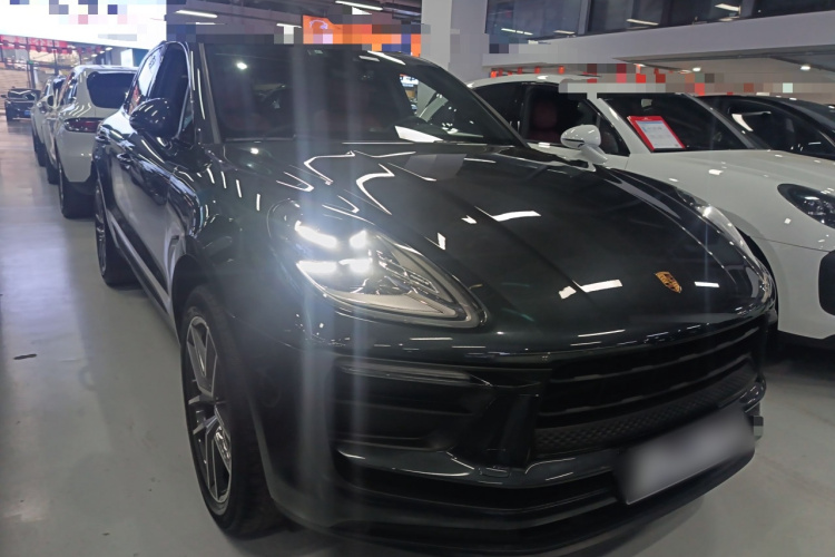 保时捷 2022款 Macan 2.0T车身外观3