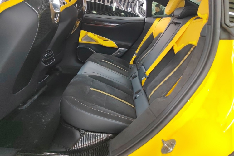 小米汽车 小米SU7 Ultra 2025款 Ultra中控内饰7004