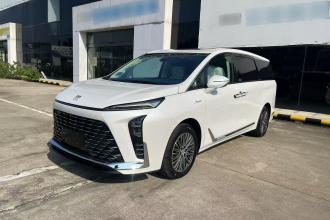 别克GL8新能源 2024款 陆尊 奢享版 6座