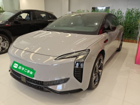 红旗EH7 2024款 760 Pro+ 四驱版