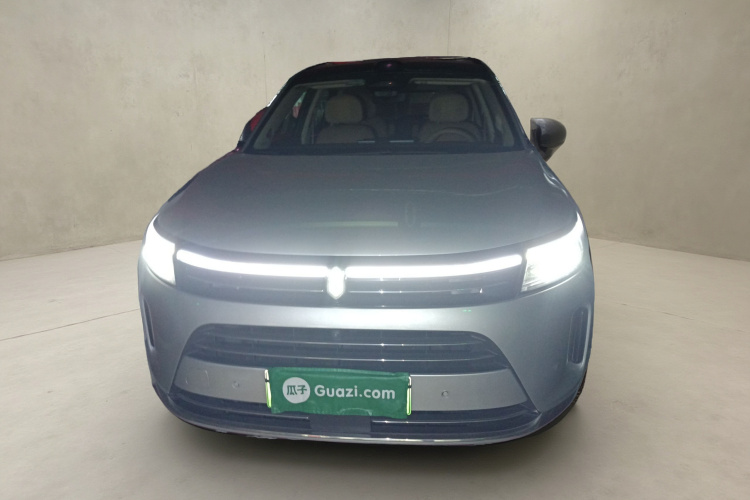 鸿蒙智行 问界M7 2024款 1.5T 智驾四驱Max版 6座车身外观2