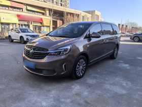 别克GL8 2021款 陆上公务舱 652T 尊贵型