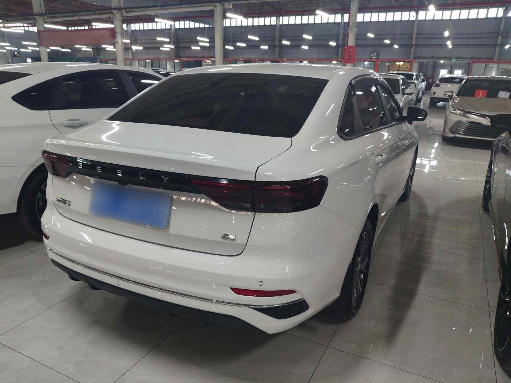 吉利汽车 帝豪 2025款 第4代 1.5L CVT龙腾版(5)