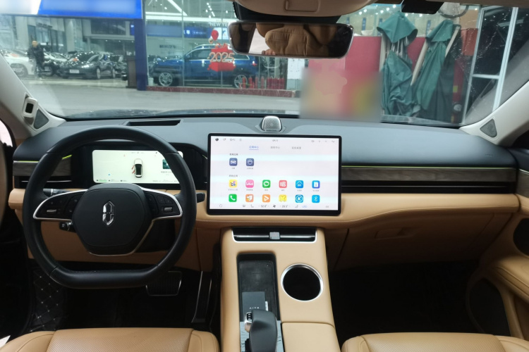 鸿蒙智行 问界M5 2022款 增程后驱标准版中控内饰7002