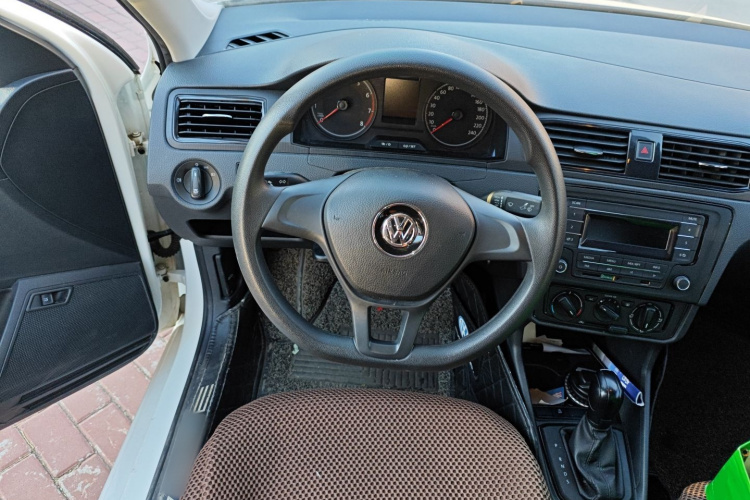 大众 桑塔纳 2019款 1.5L 自动风尚版 国VI中控内饰13