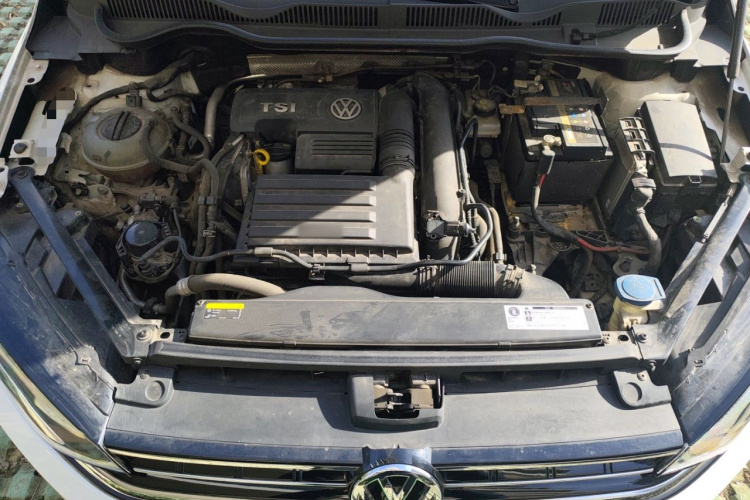 大众 高尔夫·嘉旅 2019款 280TSI 自动守望型 国VI局部细节24