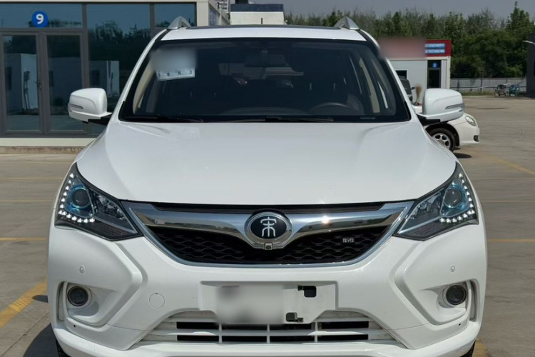 比亚迪 宋 2016款 盖世版 1.5TID 自动精英型车身外观6006