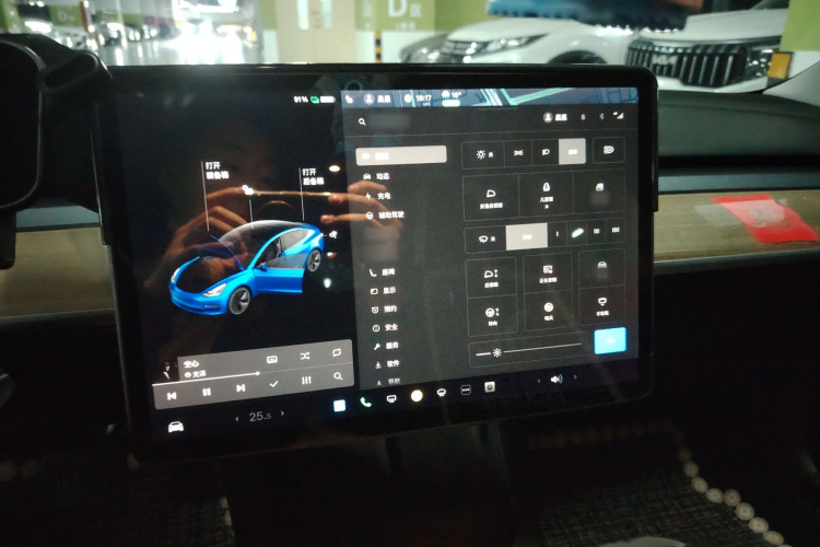特斯拉 Model 3 2021款 标准续航后驱升级版局部细节14