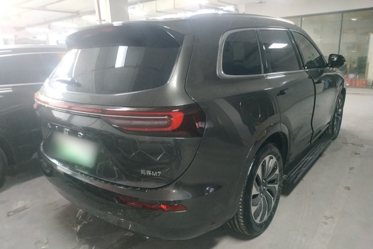 鸿蒙智行 问界M7 2022款 1.5T 后驱舒适版车身外观7