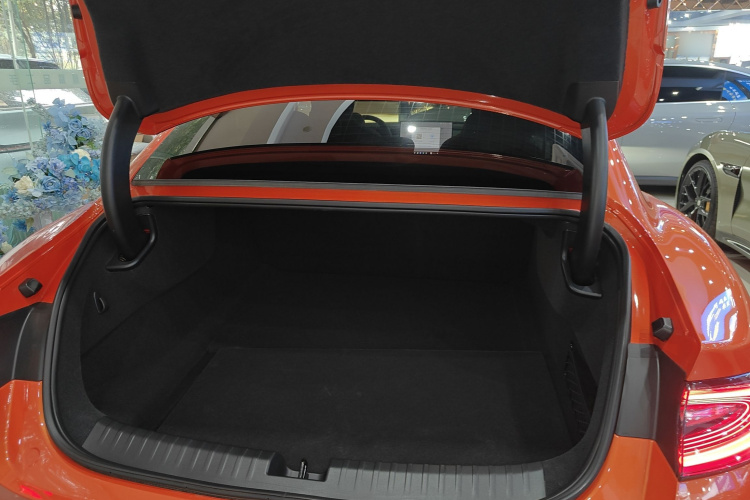 小米汽车 小米SU7 2024款 后驱超长续航高阶智驾Pro版机舱底盘23