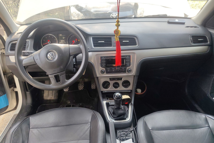 大众 朗逸 2013款 改款 1.4TSI 手动舒适版中控内饰12