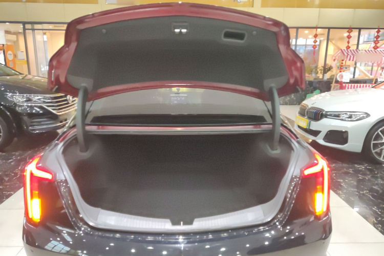 凯迪拉克CT5 2022款 28T 豪华型局部细节23