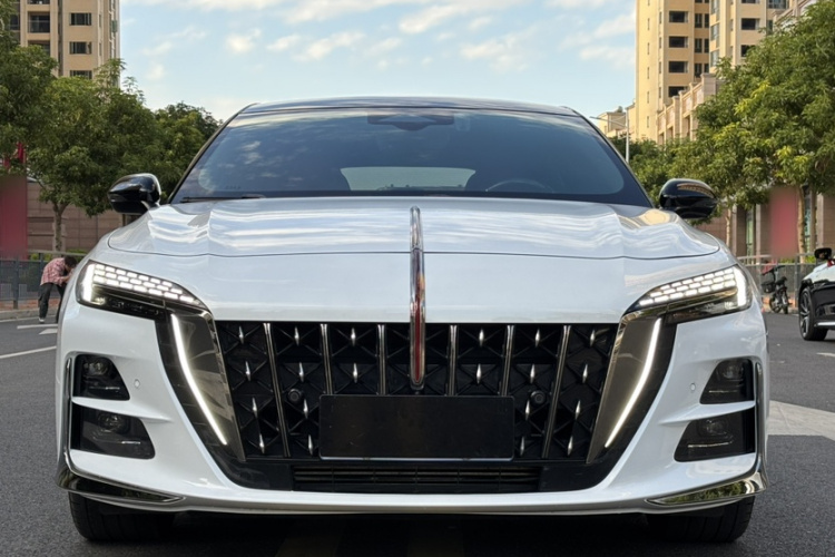 红旗H6 2023款 2.0T 致尚版车身外观6007