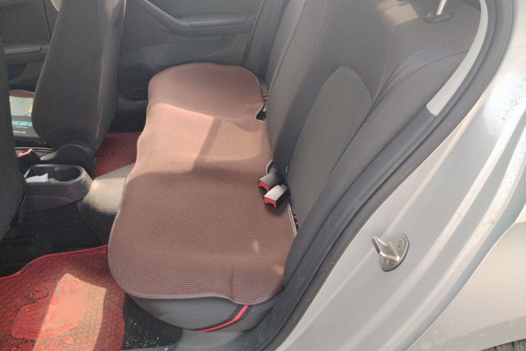 大众 捷达 2017款 1.5L 自动时尚型中控内饰21