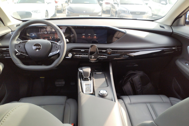 东风风神 皓极 2024款 马赫动力 1.5T 尊贵型中控内饰7002