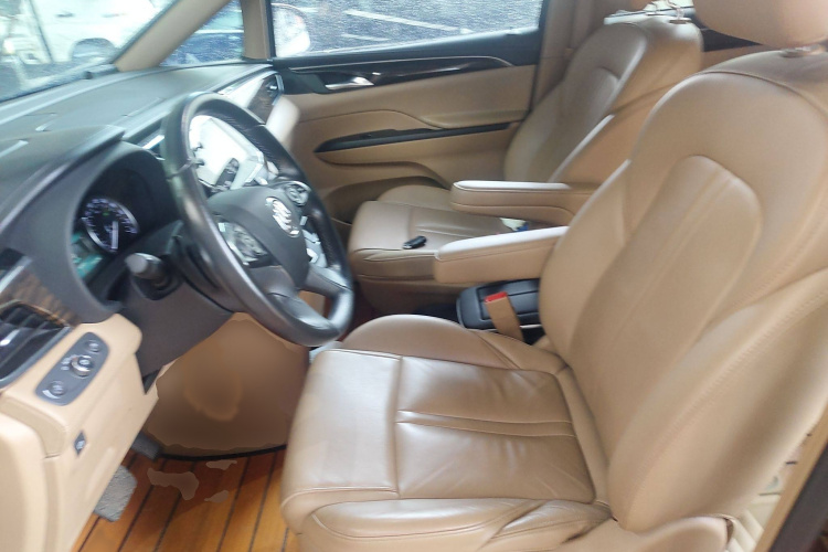 别克GL8 2018款 ES 28T 尊享型 国VI局部细节19