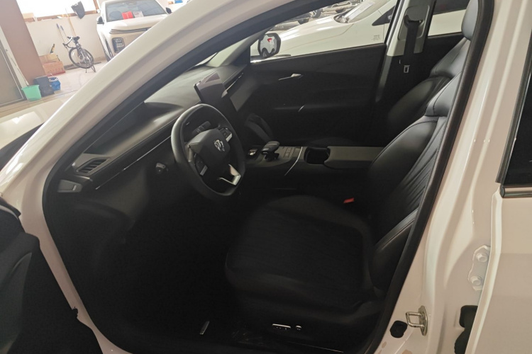 长安 逸动 2024款 1.5T GDI自动 旗舰型中控内饰20