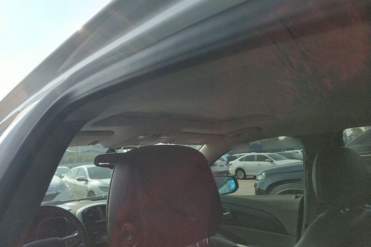 雪佛兰 迈锐宝 2013款 2.4L 自动豪华版中控内饰22