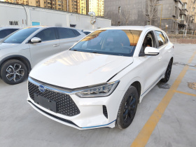 比亚迪e2 2021款 豪华型