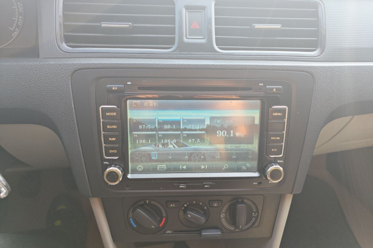 斯柯达 昕锐 2013款 1.6L 手动乐选型局部细节16