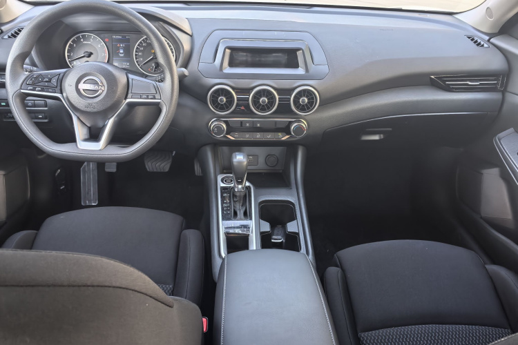 日产 轩逸 2023款 1.6L CVT舒享版中控内饰7001