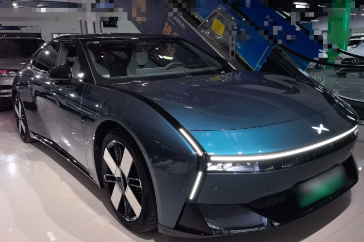 小鹏P7 2025款 702 长续航 Ultra车身外观6002