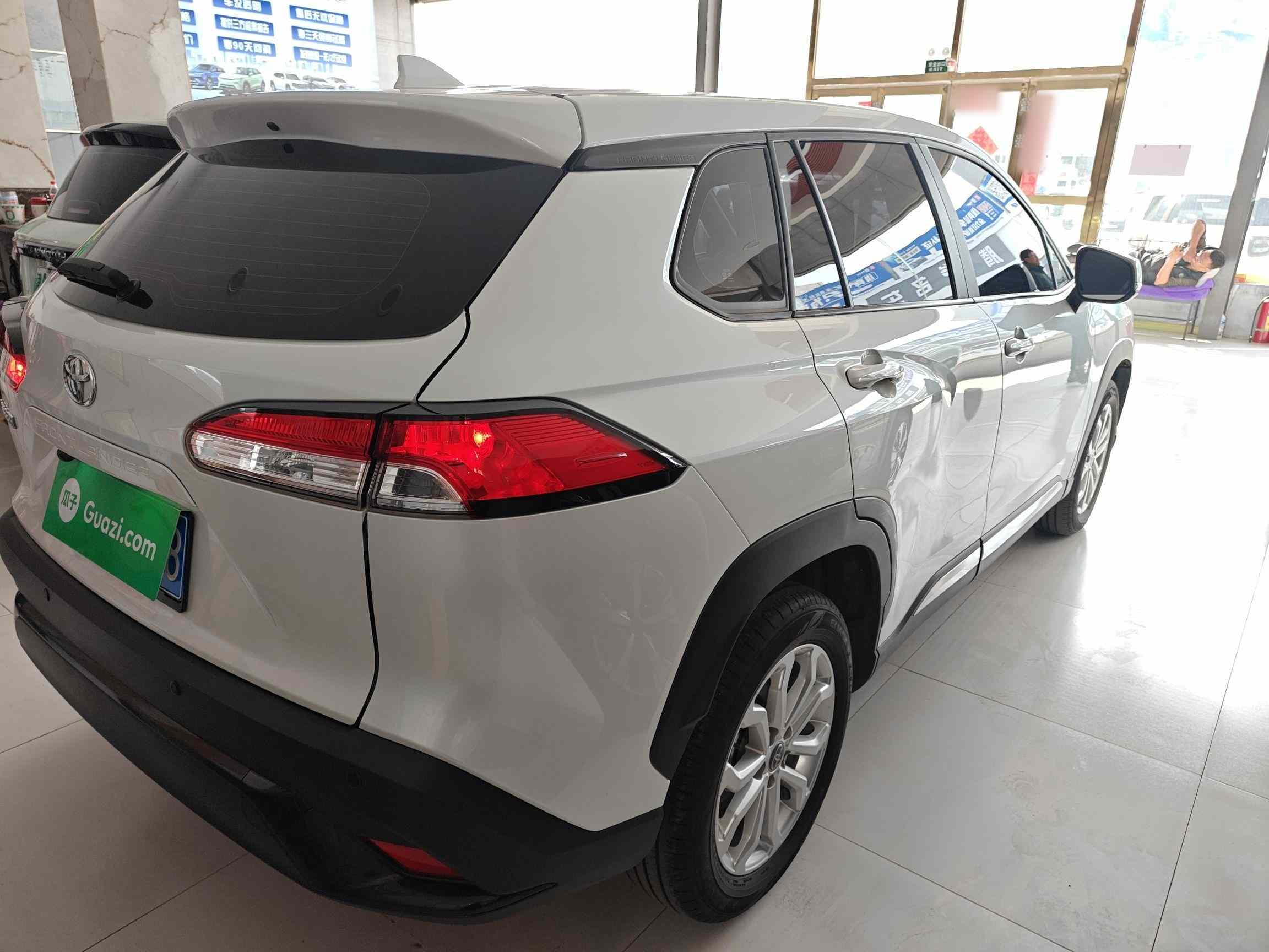 丰田 锋兰达 2024款 2.0L CVT精英版(5)