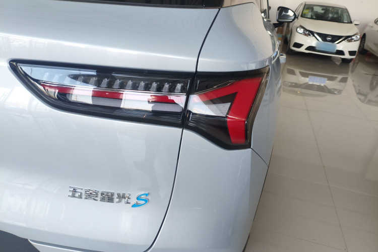 五菱汽车 五菱星光S 2025款 510km 领航型车身外观9